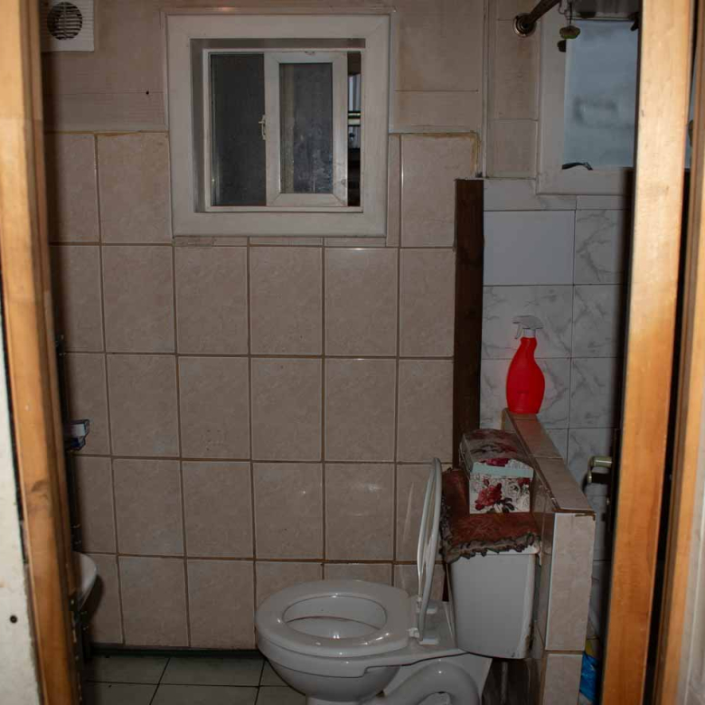 Vendo casa con tres dormitorios