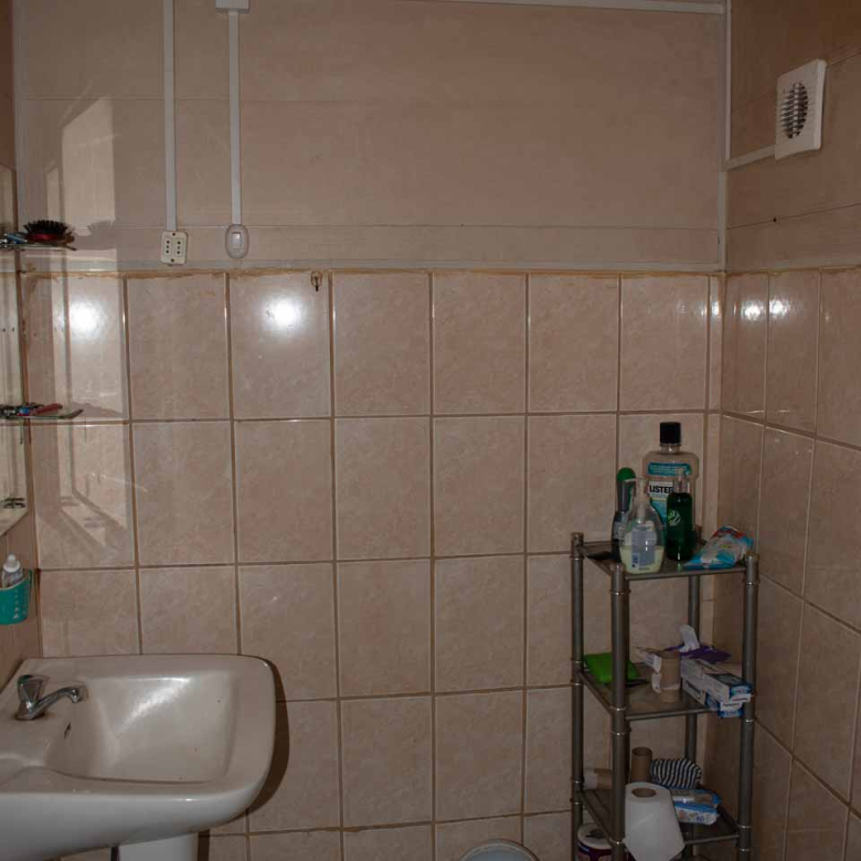 Vendo casa con tres dormitorios