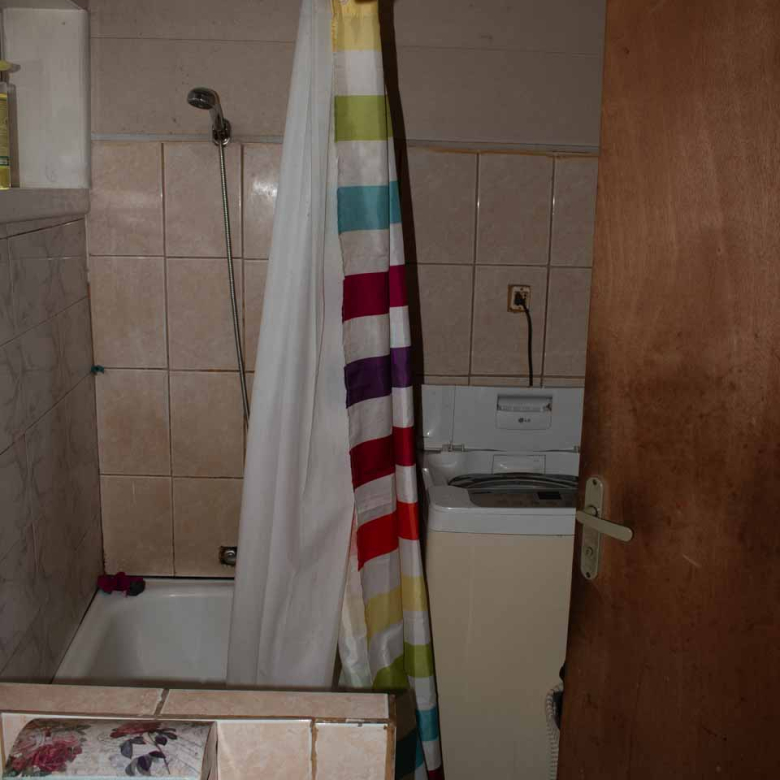 Vendo casa con tres dormitorios