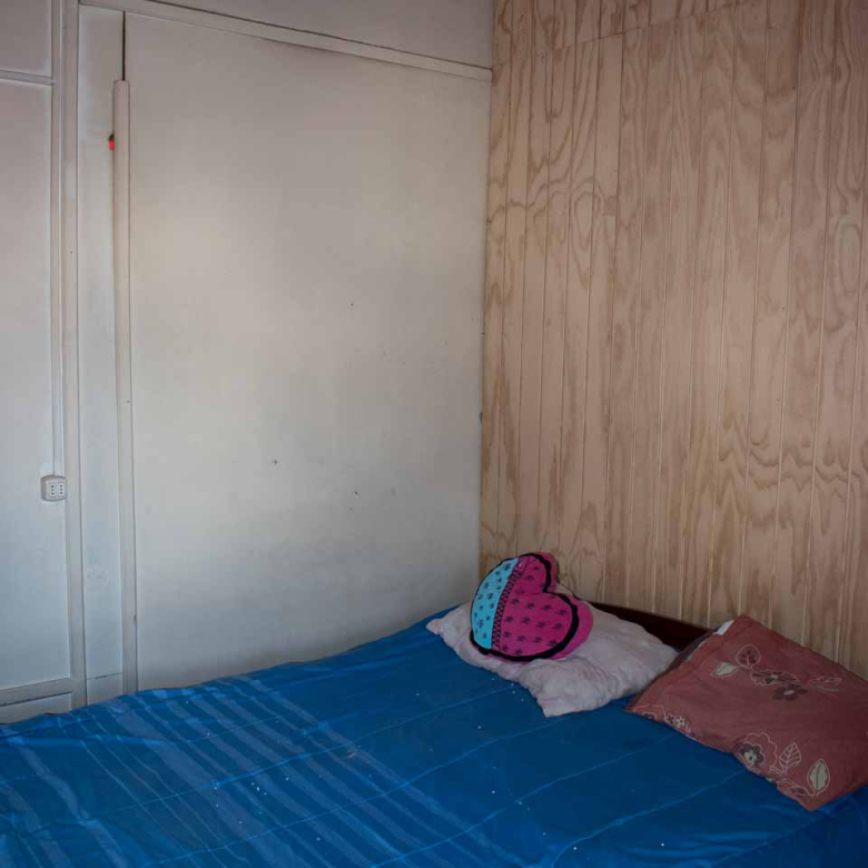 Vendo casa con tres dormitorios