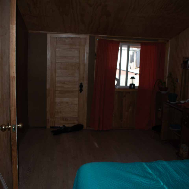Vendo casa con tres dormitorios