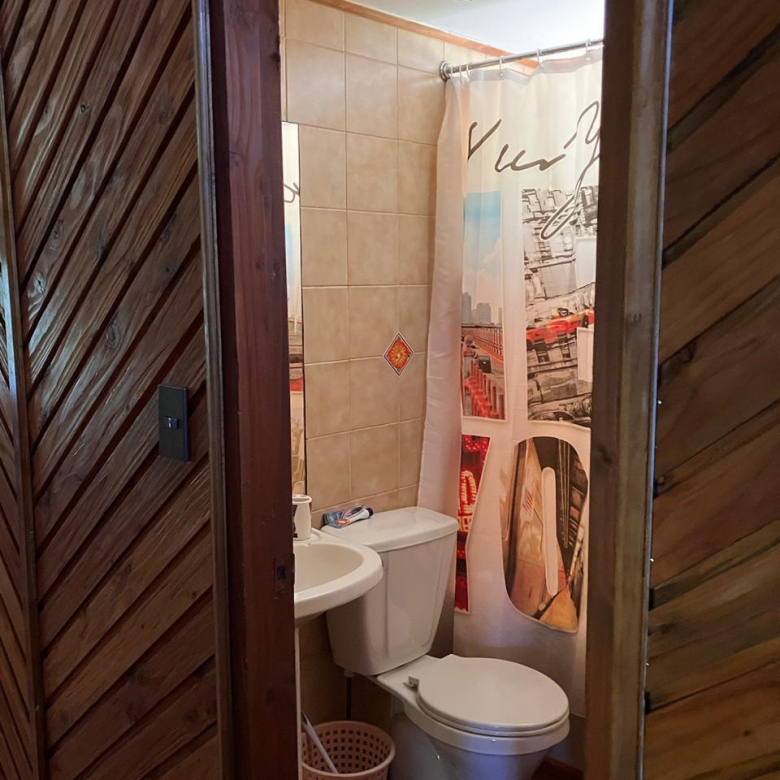 CASA AMOBLADA – EN PUCON – A 10 MINUTOS DEL CENTRO
