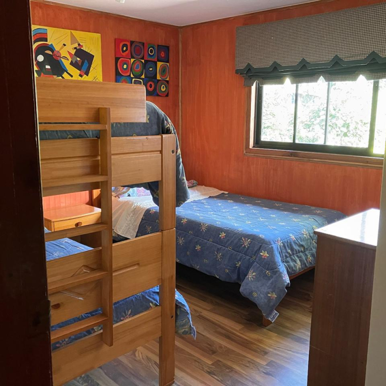 CASA AMOBLADA – EN PUCON – A 10 MINUTOS DEL CENTRO
