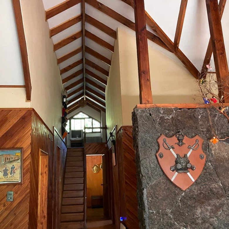 CASA AMOBLADA – EN PUCON – A 10 MINUTOS DEL CENTRO