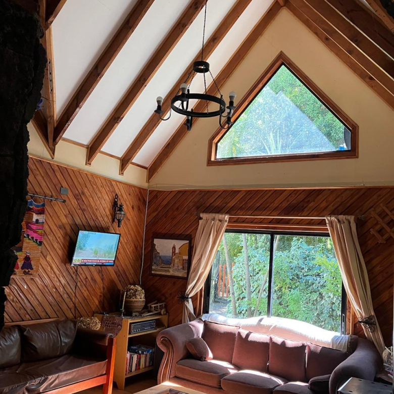 CASA AMOBLADA – EN PUCON – A 10 MINUTOS DEL CENTRO